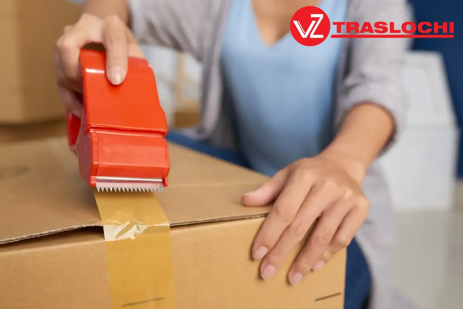 Trasloco cucina a Barbata: il primo step è imballare il contenuto dei mobili e i piccoli elettrodomestici